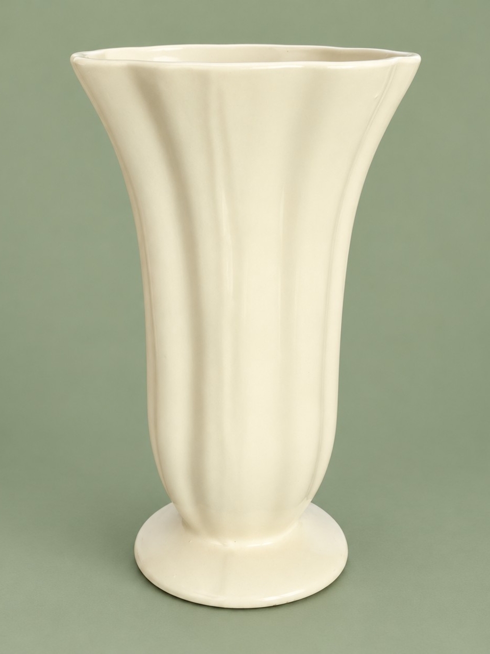 Vintage Art Deco Ivory Pottery Vase Fluted Pedestal Trumpet McCoy Style